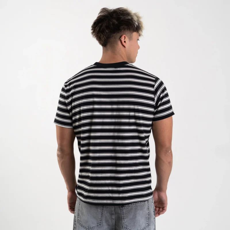 Pocket Striped Black Tee - Imagen 5