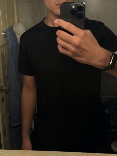 Remera Slim Fit Negra photo review